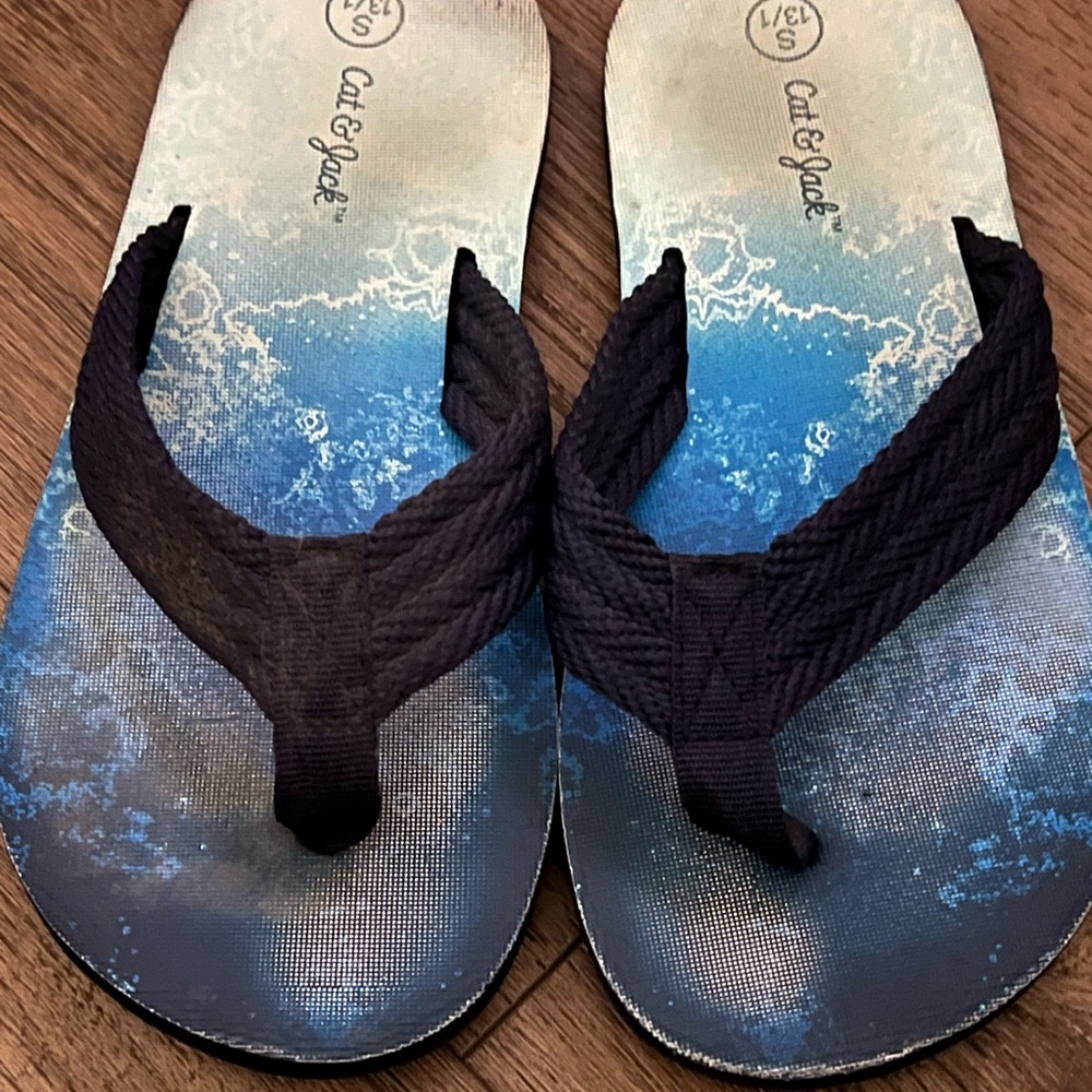 Cat & Jack Ocean Blue Flip Flops Size 13/1